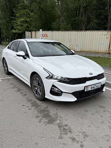 мицубиси спец стар: Kia K5: 2021 г. — 1