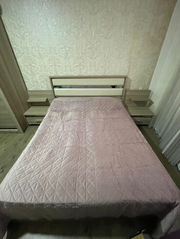 dam örtü: Yataq dəsti – iki nəfərlik - Minimalist dizaynlı, taxta karkaslı iki