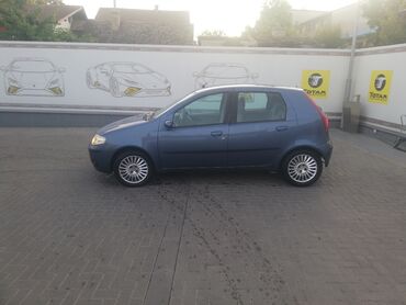 Automobili: Fiat Punto: 1.9 l | 2004 г. 248956 km. Hečbek