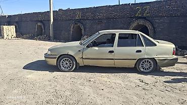 део нубира: Daewoo Nexia: 2008 г., 1.6 л, Механика, Бензин, Седан — 3