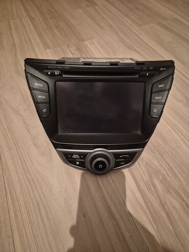 android avtomobil monitorları: Monitor, İşlənmiş, Cihaz paneli, LCD displey, Ünvandan götürmə, Ödənişli çatdırılma