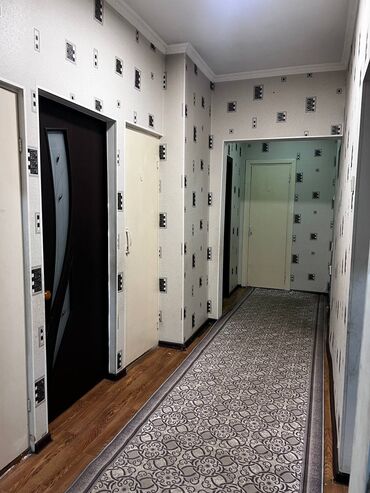 Посуточная аренда квартир: 4 комнаты, Душевая кабина, Постельное белье, Парковка — 9