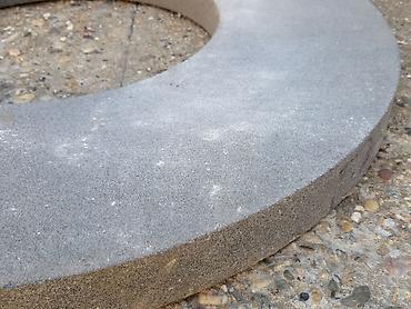 pig mašina za lim: Tocilo 600x40mm, rupa 300mm, Tyrolit Dimenzije: spoljasnji precnik — 4
