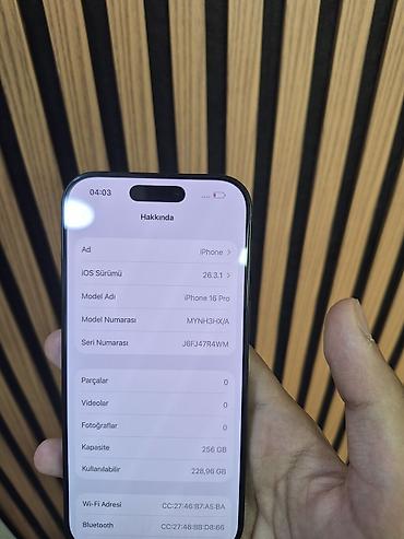 iphone 16 e4: IPhone 16 Pro, 256 GB, Qara, Face ID — 4