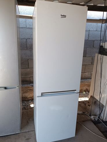 бытовая техника холодильник: Холодильник Beko, Б/у, Двухкамерный, 170 *
