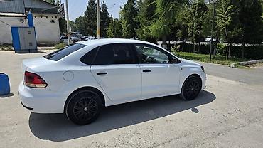 crv 2: Volkswagen Polo: 2018 г., 1.6 л, Механика, Бензин, Седан — 3