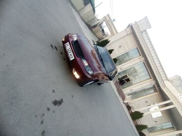 аварииное авто: Daewoo Nexia: 2011 г., 1.5 л, Механика, Газ, Седан