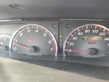 Toyota: Toyota Voxy: 2006 г., 2 л, Вариатор, Бензин, Минивэн — 9