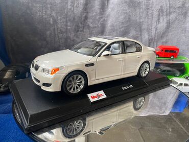 Avtomobil modelləri: BMW, 2005 il, 1:18, Dəmir, Ödənişli çatdırılma — 11