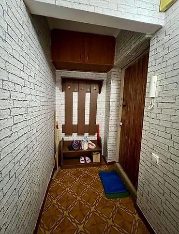 1к. 6мкр. по старой дороге ( Айтиева ). 104с. 3/4. н/у. лоджия