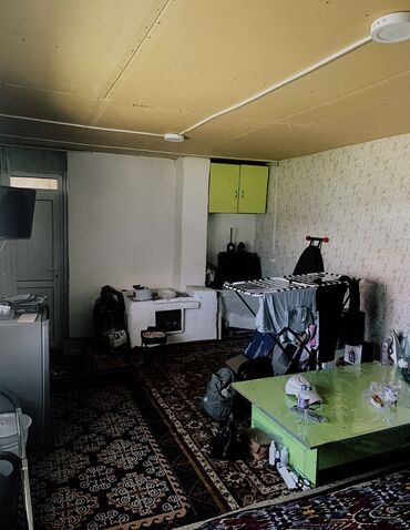 Продажа домов: Времянка, 50 м², 2 комнаты, Собственник, Старый ремонт at lalafo.kg — 10 Продажа домов: Времянка, 50 м², 2 комнаты, Собственник, Старый ремонт — 10