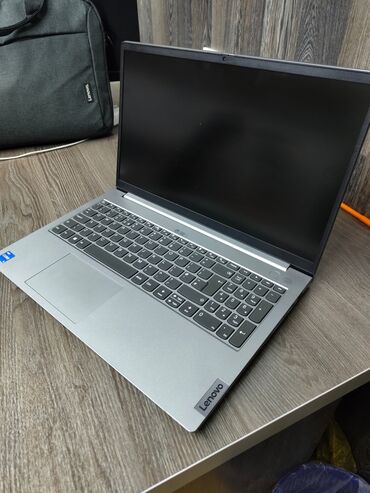 Ноутбуки: Ноутбук, Lenovo, 8 ГБ ОЗУ, Intel Core i5, Б/у, Для работы, учебы, память SSD