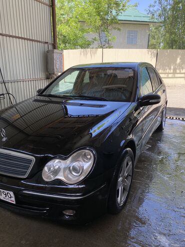 Mercedes-Benz: Mercedes-Benz C-Class: 2004 г., 1.8 л, Автомат, Бензин, Седан