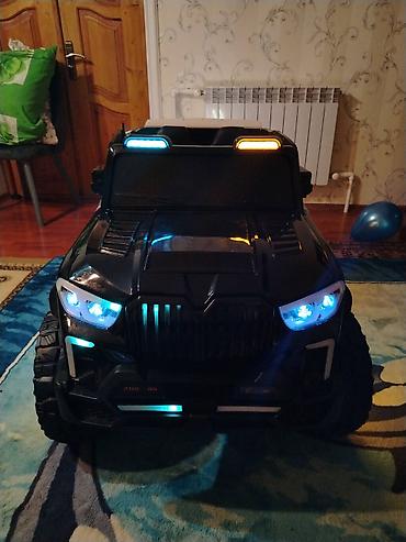 matasklet usaq: Uşaq üçün elektrikli avtomobil – off-road SUV üslubu - Güclü LED — 3