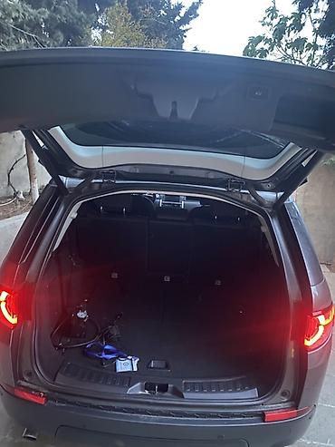 guzgu: Land Rover Discovery Sport – premium kompakt SUV - Korpus: boz rəng — 5