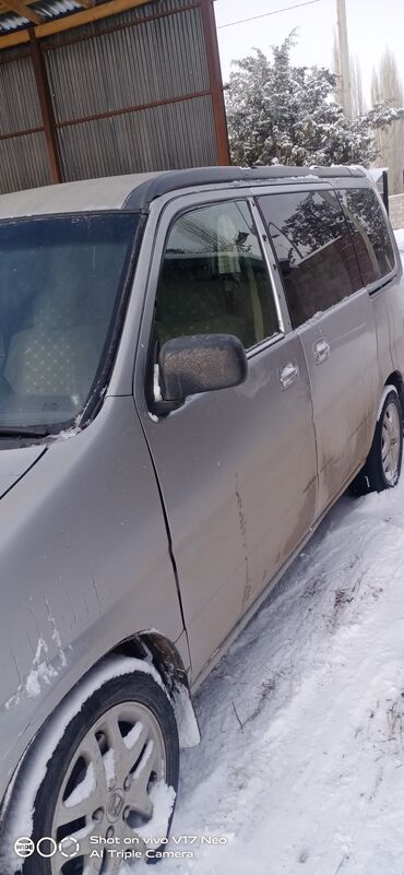 Honda: Honda Stepwgn: 1997 г., Механика, Бензин, Минивэн — 8