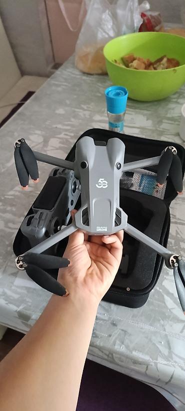 купить хамелеон: Квадрокоптер Fold Series Drone с пультом со встроенным экраном — 2