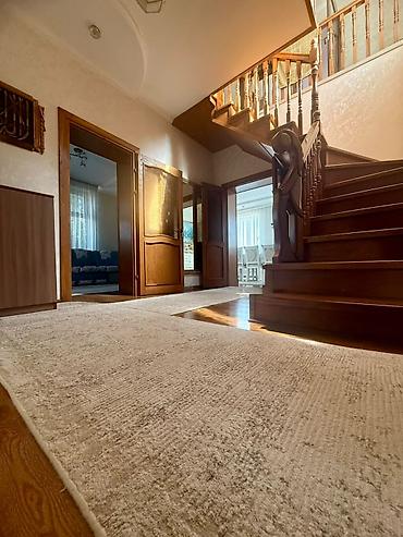 проек дом: 6 комнат и более, 200 м², 4 соток, Дачное (ГЭС-5), Собственник — 3