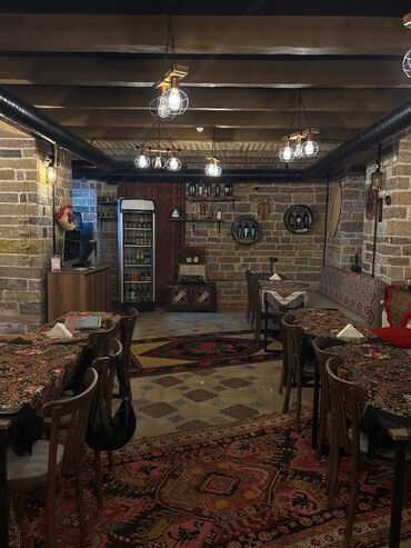 купить дом баку: Hazır restoran biznesi satılır. Qoşa qala qapılarının yanında. İçəri