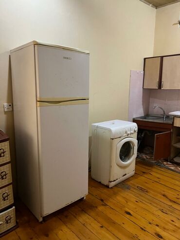 Uzunmüddətli kirayə mənzillər: Kirayə verilən mebel ilə təchiz olunmuş mənzil - Plan: geniş zal və 2 — 9