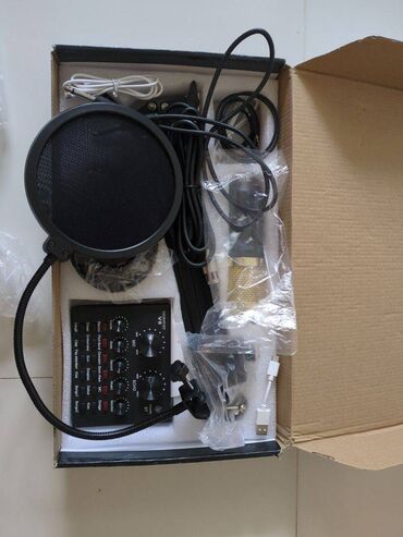 mikro naushnik: Simsiz (Bluetooth), Simli Mikrofon