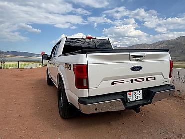 на пикап: Ford F-150: 2019 г., 3.5 л, Автомат, Бензин, Пикап — 4