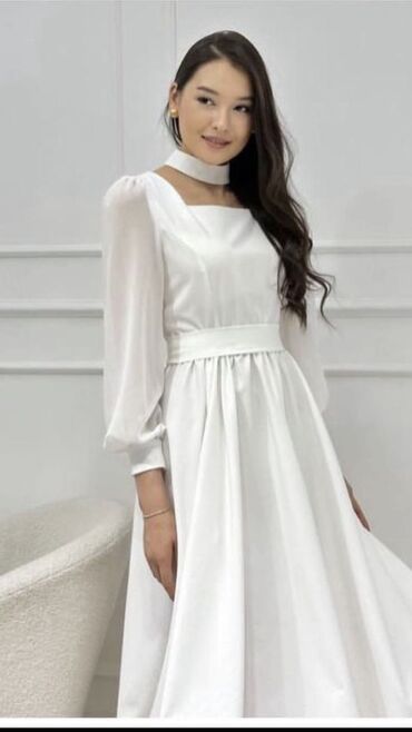 платье белые: Вечернее платье, А-силуэт, Длинная модель, С рукавами, XL (EU 42), 2XL (EU 44)
