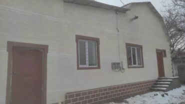 готовый домик купить: 50 кв. м, 3 бөлмө, Жертөлө, ороо, Забор, тосулган