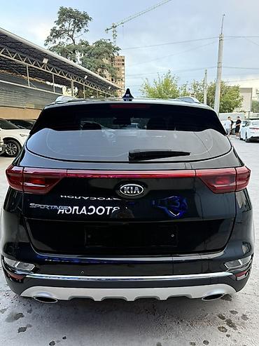Kia: Kia Sportage: 2021 г., Бензин, Кроссовер — 4