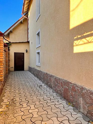 бгу: 🏡 Продаётся просторный 2-этажный дом в районе БГУ! 📍 пер. Сибирский × — 5