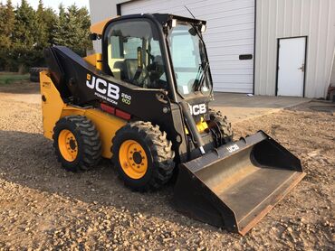 Paketləmə aparatları: JCB260 markalı Bobcat icarəyə verilir. Bütün sənədləri və texniki
