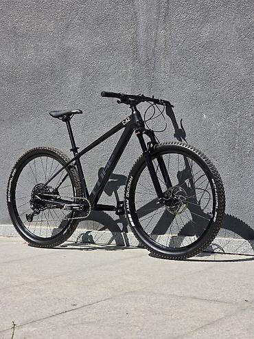 Горные велосипеды: Горный велосипед, Cube, Рама M (156 - 178 см), Карбон, Б/у — 1