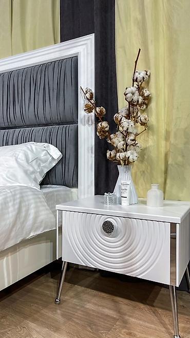 Спальные гарнитуры: Спальный гарнитур Зара 5 в современном стиле Состав: - Кровать с — 7