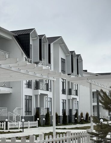 Иссык-Куль 2024: Квартира, ЦО Chaika Resort, Сары-Ой, Детская площадка, Парковка, стоянка, Охраняемая территория