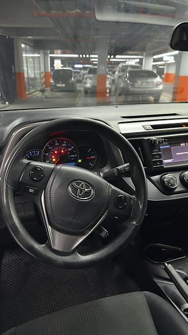 купить внедорожник тойота: Toyota RAV4: 2016 г., 2.5 л, Автомат, Бензин, Кроссовер — 7