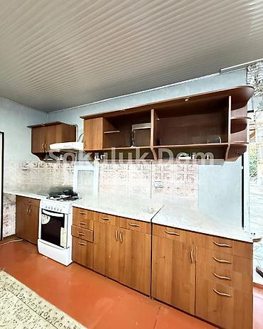Продажа коттеджей и домов: 🏠Продается дом в с. Сокулук 🟡Комнаты: 4 🟡Участок: 10,03 соток — 6