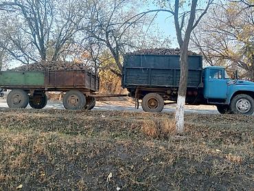 ЗИЛ: ЗИЛ : | 1987 г — 2