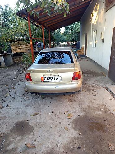 Audi: Audi A4: 1997 г., 1.8 л, Кол менен иштөөчү, Газ, Седан — 7