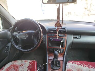 Mercedes-Benz: Mercedes-Benz C-Class: 2003 г., 1.8 л, Механика, Бензин, Универсал — 14