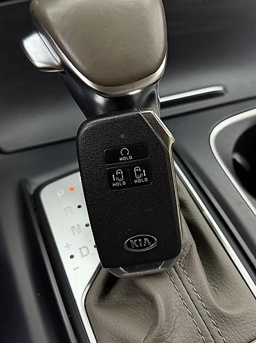 Kia: Kia Carnival: 2021 г., 2.2 л, Автомат, Дизель, Минивэн — 15