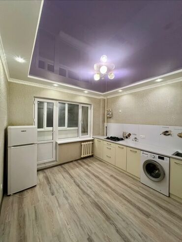 номера в иссык куле: 1 бөлмө, 54 кв. м, 106-серия, 2 кабат, Косметикалык ремонт