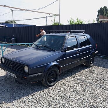 срочно срочно продаю машина: Volkswagen Golf: 1990 г., 1.8 л, Механика, Бензин, Хэтчбэк