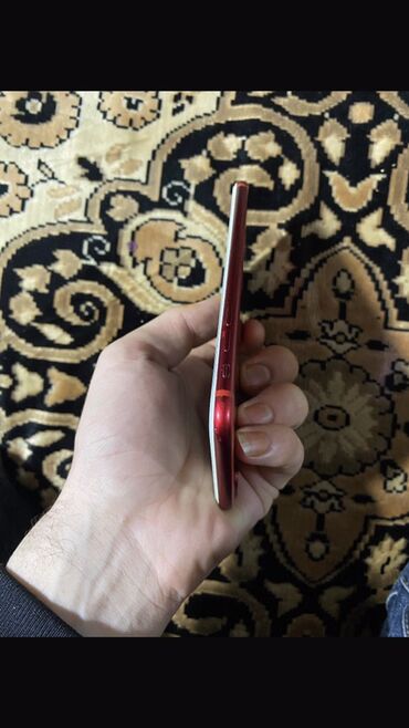 Apple iPhone: IPhone 7 Plus, Qırmızı, Qırıq — 1