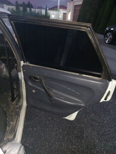 VAZ (LADA): Model: Lada Samara (VAZ-2109) hatchbek Kuzov: 5 qapı, ağ rəng — 9