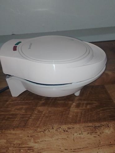 Ostali kuhinjski aparati: SilverCrest aparat za pečenje mini mafina/donata je potpuno ispravan,u — 6