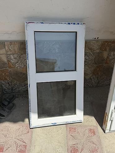 en ucuz pencere: Ağ rəngli PVC pəncərə çərçivəsi, iki bölməli dizayn. - Material — 1