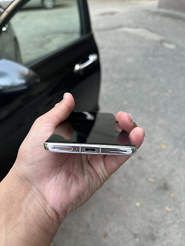 one plus 13: OnePlus 12, Б/у, 512 ГБ, цвет - Белый, 2 SIM — 6