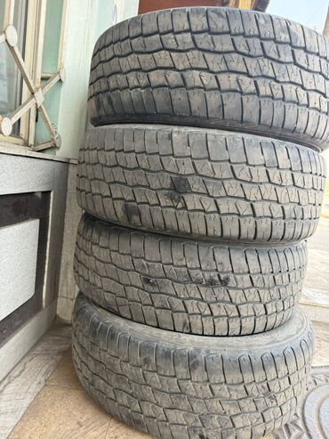 внедорожная резина: Шины 235 / 60 / R 18, Всесезонная, Комплект, Внедорожные (АТ/МТ)