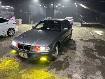 щит приборов е34: BMW 3 series: 1991 г., 1.8 л, Механика, Бензин, Седан