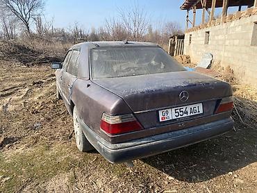 Mercedes-Benz: Mercedes-Benz E-Class: 1989 г., 2.3 л, Ручные, Дизель, Седан — 3